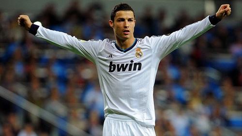 马丁内利戴帽 枪手逆转晋级第四轮