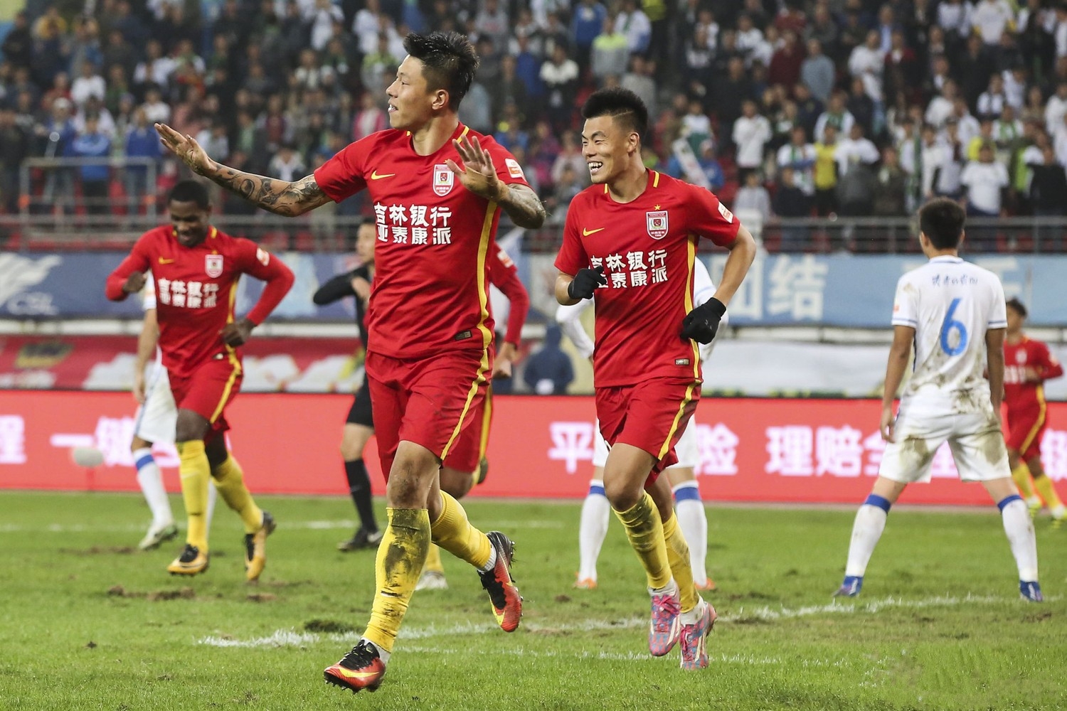 8-1！五大联赛唯一没有夺冠悬念的是德甲 拜仁11分+51净胜球领跑